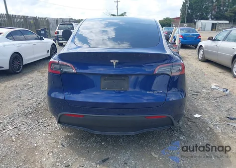 2024 Tesla Model Y Long Range Dual Motor All-Wheel Drive из США, поврежденный, VIN 7SAYGAEE7RF156787